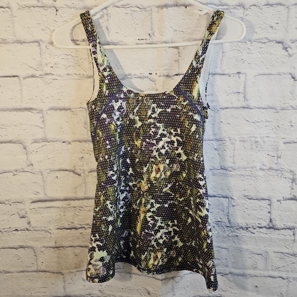 Lululemon Women's Size 4 Amala Tank Bra Top Floral Sport White Multi Sleeveless - Picture 3 of 6